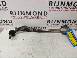 Gebruikte Draagarm onder links-voor BMW 5 serie (E39) 528i 24V Prijs € 30,00 Margeregeling aangeboden door Autodemontage Rijnmond BV