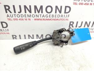 Gebruikte Licht + Raw Schakelaar Mercedes CLK (C209) 1.8 200 K 16V Prijs € 50,00 Margeregeling aangeboden door Autodemontage Rijnmond BV