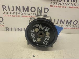 Gebruikte Pomp Servo BMW 5 serie Touring (E61) 525i 24V Prijs € 100,00 Margeregeling aangeboden door Autodemontage Rijnmond BV