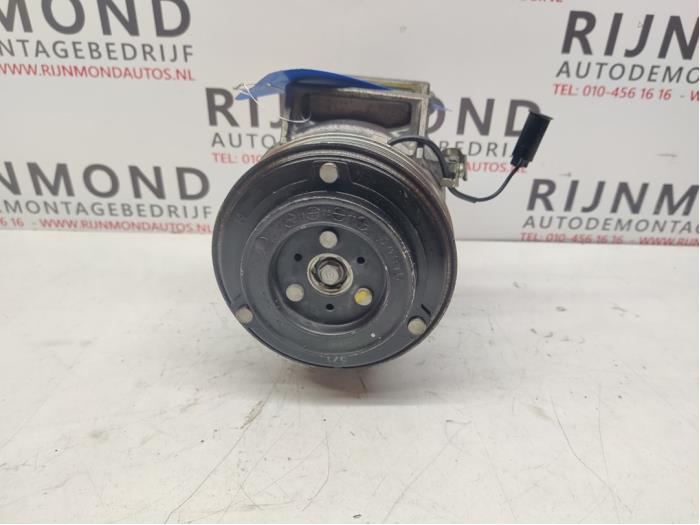 Gebruikte Aircopomp Volvo S60 I (RS/HV) 2.4 20V 140 Prijs € 54,99 Margeregeling aangeboden door Autodemontage Rijnmond BV