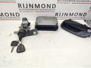 Gebruikte Kontaktslot + computer Volvo S60 I (RS/HV) 2.4 20V 140 Prijs € 150,00 Margeregeling aangeboden door Autodemontage Rijnmond BV