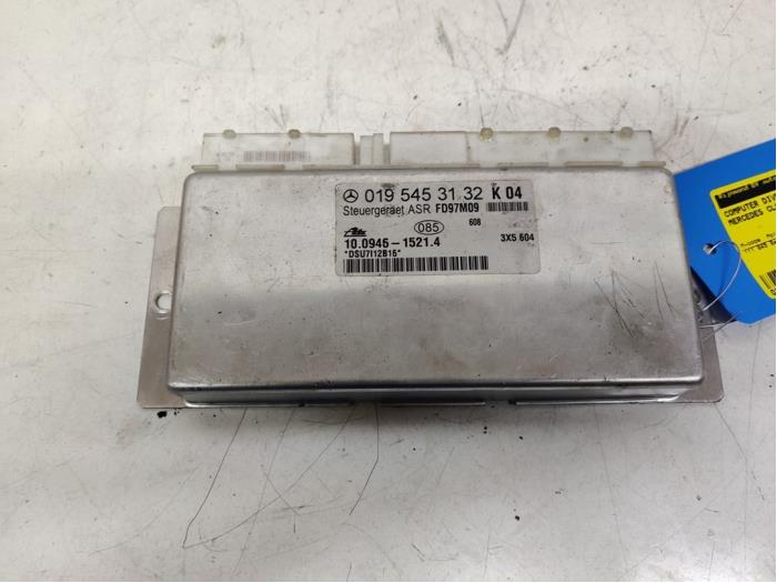 Gebruikte Computer Diversen Mercedes CLK (C208) 2.0 200 16V Prijs € 40,00 Margeregeling aangeboden door Autodemontage Rijnmond BV