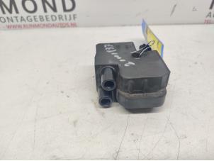 Gebruikte Bobine Mercedes B (W245) 1.7 B-170 16V Prijs op aanvraag aangeboden door Autodemontage Rijnmond BV