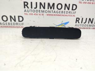 Gebruikte Display Interieur Chevrolet Spark 1.0 16V Prijs op aanvraag aangeboden door Autodemontage Rijnmond BV