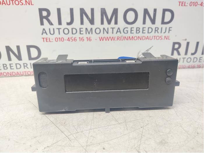 Gebruikte Boordcomputer Renault Clio III (BR/CR) 1.2 16V 75 Prijs op aanvraag aangeboden door Autodemontage Rijnmond BV