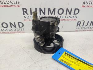 Gebruikte Stuurbekrachtiging Pomp Renault Espace (JK) 2.0 16V Turbo Prijs € 50,00 Margeregeling aangeboden door Autodemontage Rijnmond BV