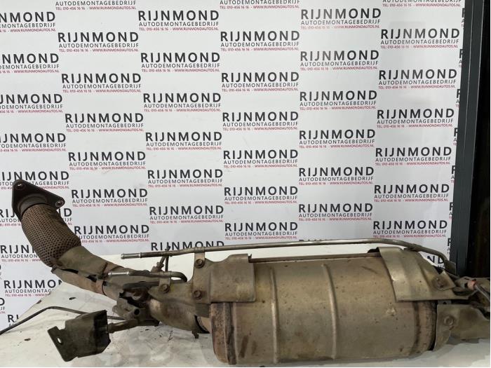 Gebruikte Roetfilter Nissan Qashqai (J10) 2.0 dCi Prijs € 300,00 Margeregeling aangeboden door Autodemontage Rijnmond BV