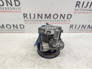 Gebruikte Servopomp Jaguar S-type (X200) Prijs € 70,00 Margeregeling aangeboden door Autodemontage Rijnmond BV