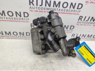 Gebruikte Oliefilterhuis Opel Vivaro 2.0 CDTI Prijs € 75,00 Margeregeling aangeboden door Autodemontage Rijnmond BV