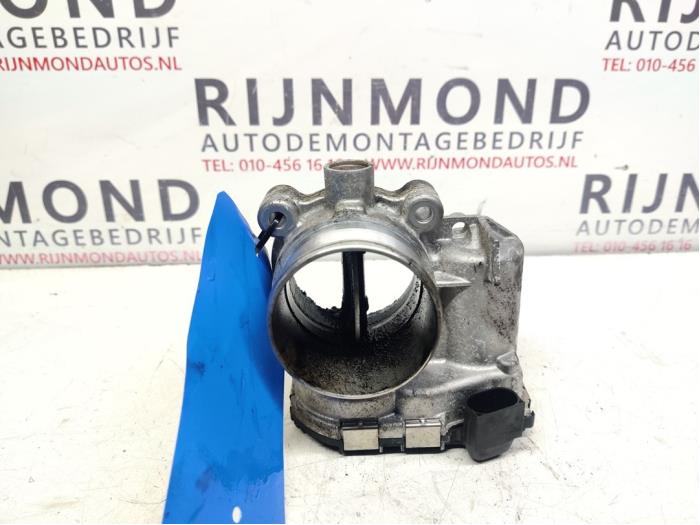 Gebruikte Gasklephuis Volvo V40 (MV) 2.0 D3 20V Prijs € 19,50 Margeregeling aangeboden door Autodemontage Rijnmond BV