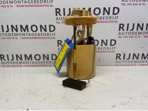 Gebruikte Benzinepomp Opel Corsa D 1.3 CDTi 16V ecoFLEX Prijs € 50,00 Margeregeling aangeboden door Autodemontage Rijnmond BV