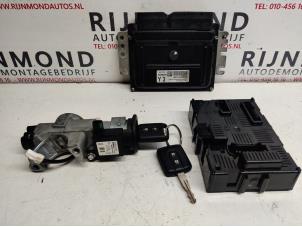 Gebruikte Kontaktslot + computer Nissan Note (E11) 1.4 16V Prijs € 125,00 Margeregeling aangeboden door Autodemontage Rijnmond BV