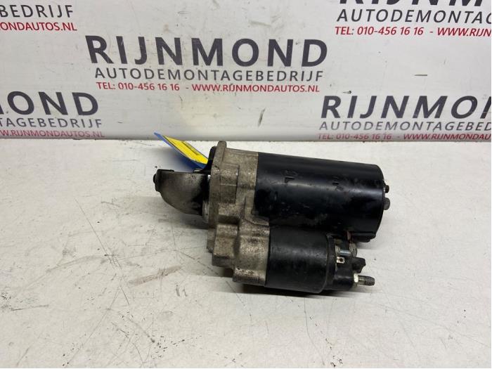 Gebruikte Startmotor BMW 5 serie (E39) 520i 24V Prijs € 12,95 Margeregeling aangeboden door Autodemontage Rijnmond BV