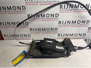 Gebruikte Handrem Mechaniek Opel Meriva Mk.II 1.4 16V Ecotec Prijs op aanvraag aangeboden door Autodemontage Rijnmond BV