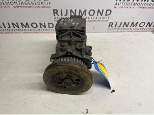 Gebruikte Dieselpomp Audi A6 Avant (C5) 2.5 TDI V6 24V Prijs € 250,00 Margeregeling aangeboden door Autodemontage Rijnmond BV