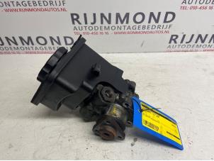 Gebruikte Pomp Servo BMW 5 serie Touring (E39) 530d 24V Prijs € 40,00 Margeregeling aangeboden door Autodemontage Rijnmond BV