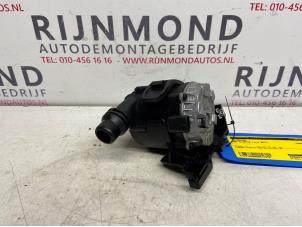 Gebruikte Waterpomp BMW 5 serie (G30) 530e iPerformance Prijs € 75,00 Margeregeling aangeboden door Autodemontage Rijnmond BV
