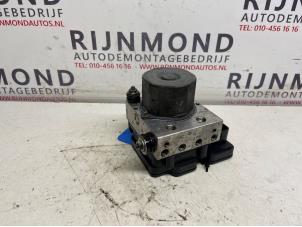 Gebruikte ABS Pomp Mercedes A (W176) 1.5 A-180 CDI, A-180d 16V Prijs € 125,00 Margeregeling aangeboden door Autodemontage Rijnmond BV