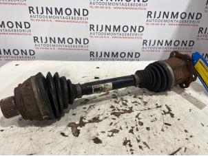 Gebruikte Steekas rechts-voor Audi A5 Sportback (8TA) 2.0 TFSI 16V Prijs € 60,00 Margeregeling aangeboden door Autodemontage Rijnmond BV