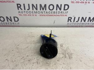 Gebruikte Schakelaar Licht Skoda Octavia (5EAA) 1.6 TDI GreenTec 16V Prijs op aanvraag aangeboden door Autodemontage Rijnmond BV