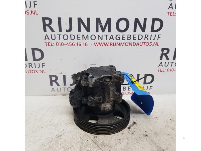 Gebruikte Pomp Servo Citroen C8 (EA/EB) 2.0 HDiF 16V Prijs € 50,00 Margeregeling aangeboden door Autodemontage Rijnmond BV