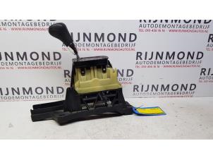 Gebruikte Selectiehendel automaat Mercedes A (W169) 2.0 A-180 CDI 16V 5-Drs. Prijs op aanvraag aangeboden door Autodemontage Rijnmond BV