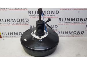 Gebruikte Rembol Opel Vivaro 1.9 DI Prijs op aanvraag aangeboden door Autodemontage Rijnmond BV