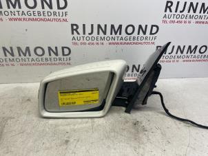 Gebruikte Spiegel Buiten links Mercedes B (W246) 1.8 B-200 CDI BlueEFFICIENCY 16V Prijs € 181,50 Inclusief btw aangeboden door Autodemontage Rijnmond BV