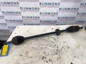 Gebruikte Cardanas rechts-voor (VWA) Honda Jazz (GD/GE2/GE3) 1.4 i-Dsi Prijs op aanvraag aangeboden door Autodemontage Rijnmond BV