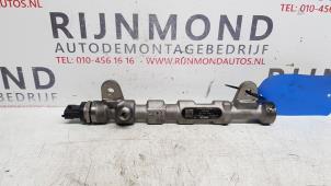 Gebruikte Injector brug Opel Astra J Sports Tourer (PD8/PE8/PF8) 2.0 CDTI 16V 160 Prijs € 48,40 Inclusief btw aangeboden door Autodemontage Rijnmond BV