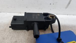 Gebruikte Uitlaat temperatuursensor Opel Astra J Sports Tourer (PD8/PE8/PF8) 2.0 CDTI 16V 160 Prijs op aanvraag aangeboden door Autodemontage Rijnmond BV