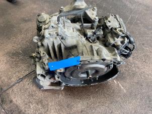 Gebruikte Automaatbak Ford Mondeo III 2.0 TDCi 130 16V Prijs € 550,00 Margeregeling aangeboden door Autodemontage Rijnmond BV