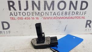 Gebruikte Luchtmassameter Ford Mondeo III 2.0 TDCi 130 16V Prijs € 20,00 Margeregeling aangeboden door Autodemontage Rijnmond BV