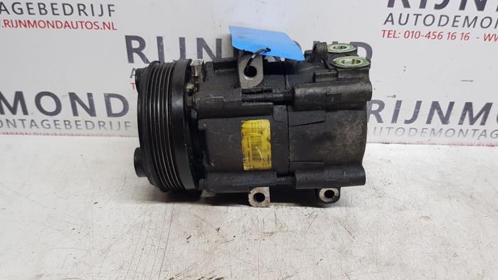 Gebruikte Pomp Airco Ford Mondeo III 2.0 TDCi 130 16V Prijs € 70,00 Margeregeling aangeboden door Autodemontage Rijnmond BV