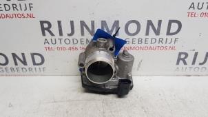 Gebruikte Gasklephuis Ford Focus 3 1.0 Ti-VCT EcoBoost 12V 100 Prijs € 9,00 Inclusief btw aangeboden door Autodemontage Rijnmond BV