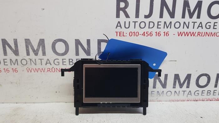 Gebruikte Display Interieur Ford Focus 3 1.0 Ti-VCT EcoBoost 12V 100 Prijs op aanvraag aangeboden door Autodemontage Rijnmond BV