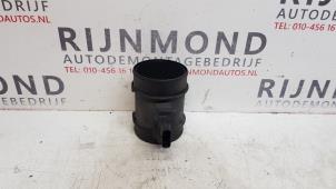 Gebruikte Luchtmassameter Opel Zafira (M75) 1.7 CDTi 16V Prijs € 20,00 Margeregeling aangeboden door Autodemontage Rijnmond BV