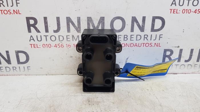 Bobine Renault Clio III (BR/CR), 2005 / 2014 1.2 16V TCe 100, Hatchback, Benzine, 1.149cc, 74kW (101pk), FWD, D4F784; D4FH7, 2007-05 / 2014-12, BR1P; BR14; BRC4; BRCP; CR14; CR1P; CRC4; CRCP (Gebruikt)