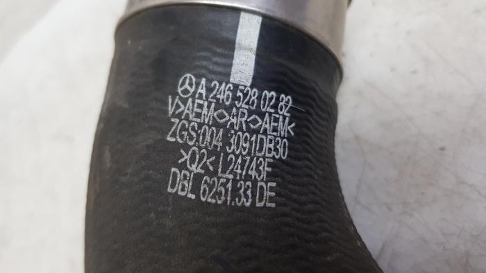 Gebruikte Turboslang Mercedes A (W176) 1.6 A-200 16V Prijs op aanvraag aangeboden door Autodemontage Rijnmond BV