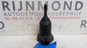 Gebruikte Vacuum ventiel Mercedes A (W176) 1.6 A-200 16V Prijs op aanvraag aangeboden door Autodemontage Rijnmond BV