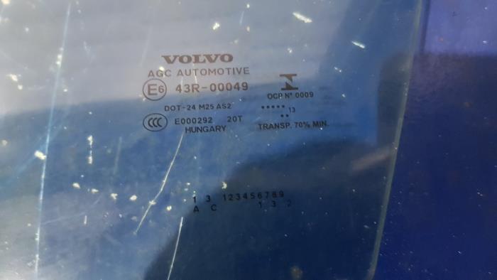 Portierruit 4Deurs links-voor van een Volvo V40 (MV) 2.0 D3 20V 2013