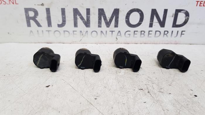 Gebruikte PDC Sensor Set Jaguar XF (CC9) 3.0 D V6 24V Prijs op aanvraag aangeboden door Autodemontage Rijnmond BV