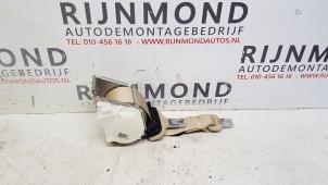 Gebruikte Veiligheidsgordel midden-achter Jaguar XF (CC9) 3.0 D V6 24V Prijs € 50,00 Margeregeling aangeboden door Autodemontage Rijnmond BV