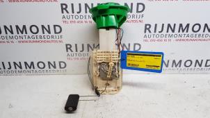 Gebruikte Benzinepomp Mini Mini (R56) 1.6 16V Cooper S Prijs € 90,75 Inclusief btw aangeboden door Autodemontage Rijnmond BV