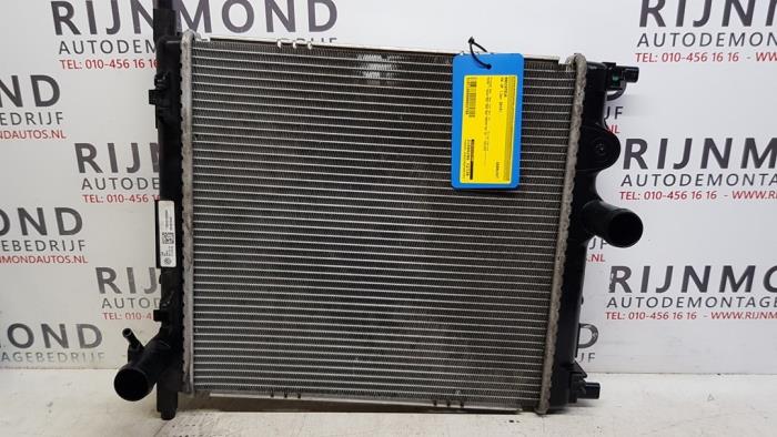 Gebruikte Radiateur Volkswagen Up! (121) 1.0 12V 75 Prijs € 84,70 Inclusief btw aangeboden door Autodemontage Rijnmond BV
