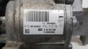 Gebruikte Aircopomp Renault Twingo III (AH) 1.0 SCe 70 12V Prijs € 181,50 Inclusief btw aangeboden door Autodemontage Rijnmond BV