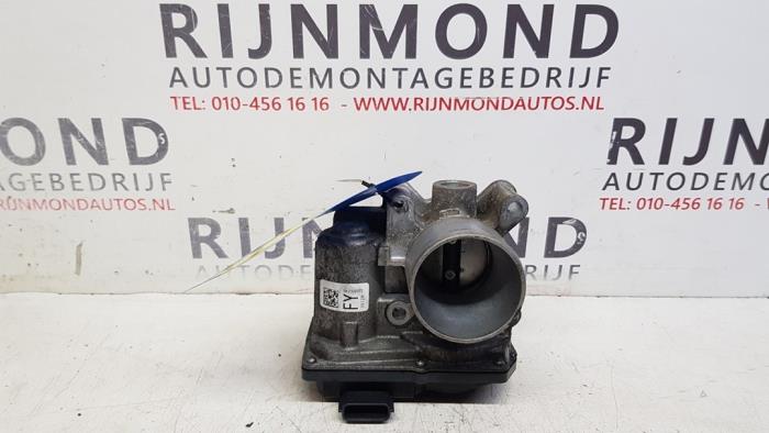 Gebruikte Gasklephuis Renault Twingo III (AH) 1.0 SCe 70 12V Prijs € 20,00 Inclusief btw aangeboden door Autodemontage Rijnmond BV