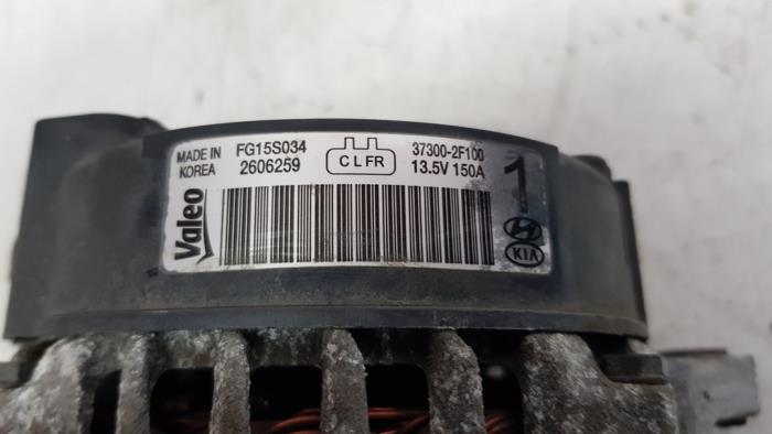 Gebruikte Dynamo Hyundai iX35 (LM) 2.0 CRDi 16V 4x4 Prijs € 36,30 Inclusief btw aangeboden door Autodemontage Rijnmond BV