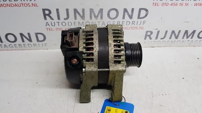 Gebruikte Dynamo Ford Kuga I 2.0 TDCi 16V 140 Prijs € 40,00 Inclusief btw aangeboden door Autodemontage Rijnmond BV