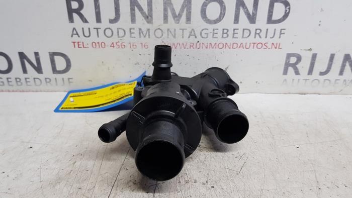 Gebruikte Thermostaathuis Ford Kuga I 2.0 TDCi 16V 140 Prijs op aanvraag aangeboden door Autodemontage Rijnmond BV